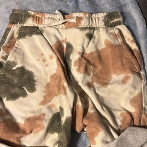 camo shorts
